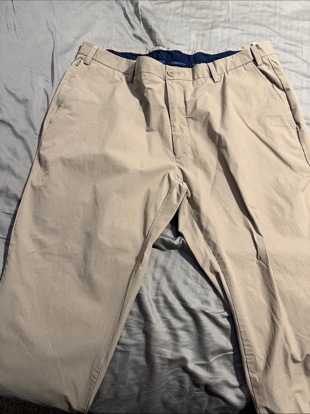 Vineyard Vines Khaki/Tan Flat-Front Chino Pants
